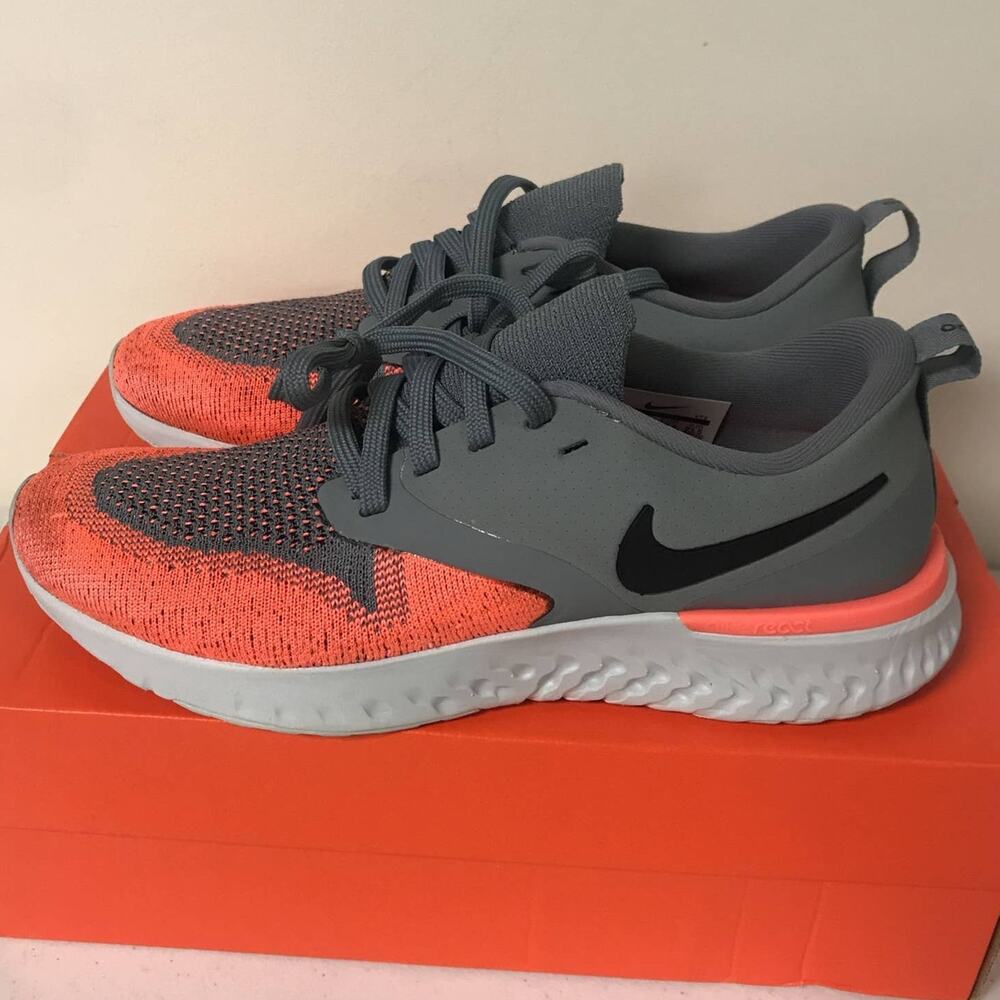 Nike Women’s Sz 6.5 Odyssey React 2 Flyknit Running Shoes, Grey / Mango - Picture 4 of 8